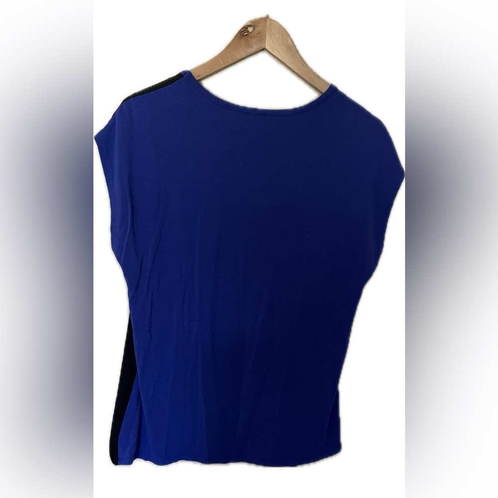 Woman’s top blouse Vince Camuto royal blue and black size M - Picture 5 of 7